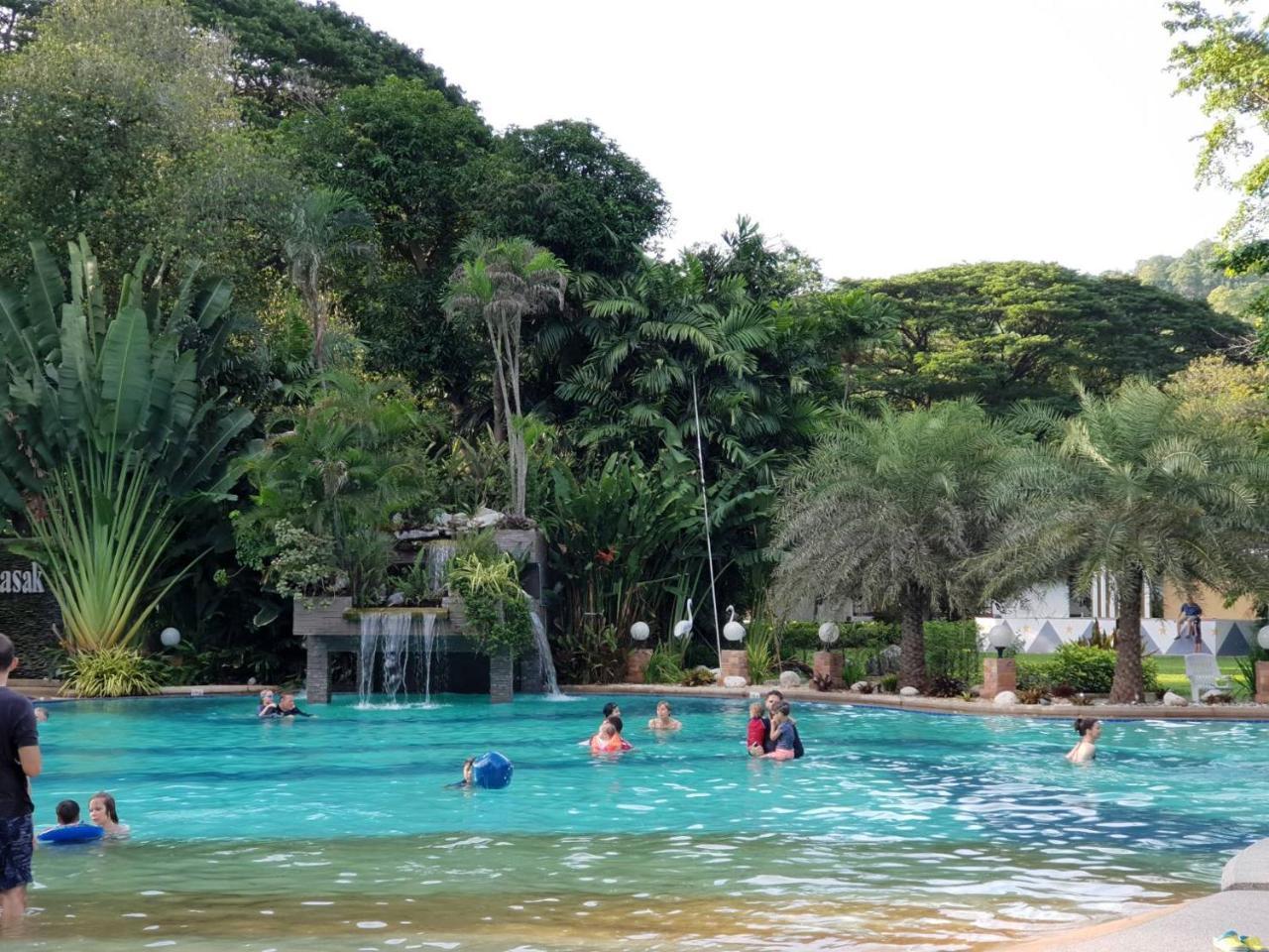 Supalai Pasak Resort Hotel And Spa Kaeng Khoi Exterior photo